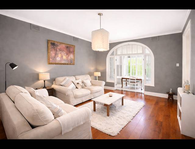 2 BEDROOM APARTMENT TO LET IN ESSENWOOD